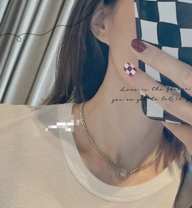 Ch**el necklaces